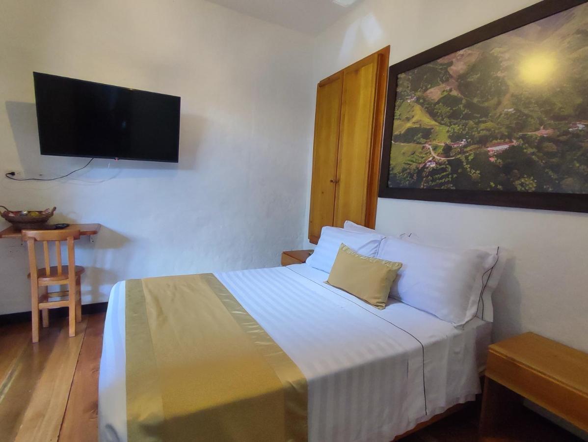 Hotel Boutique La Leyenda 1860 Salamina Eksteriør billede