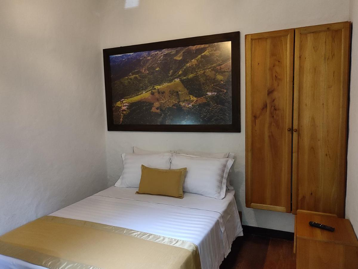 Hotel Boutique La Leyenda 1860 Salamina Eksteriør billede